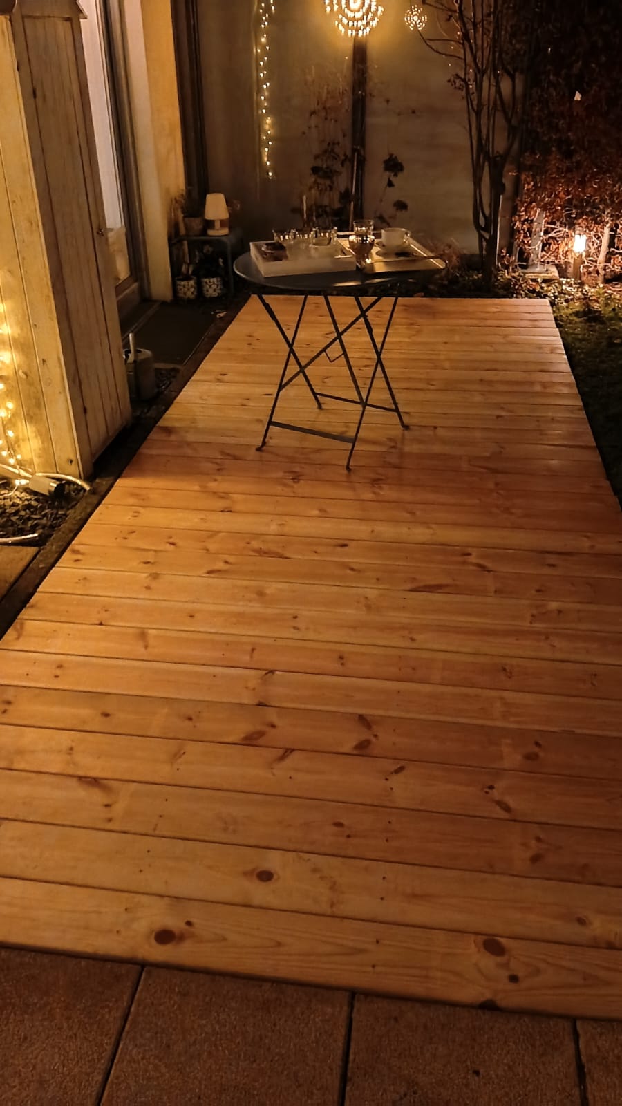 OrganoWood-Holzterrasse in Köln
